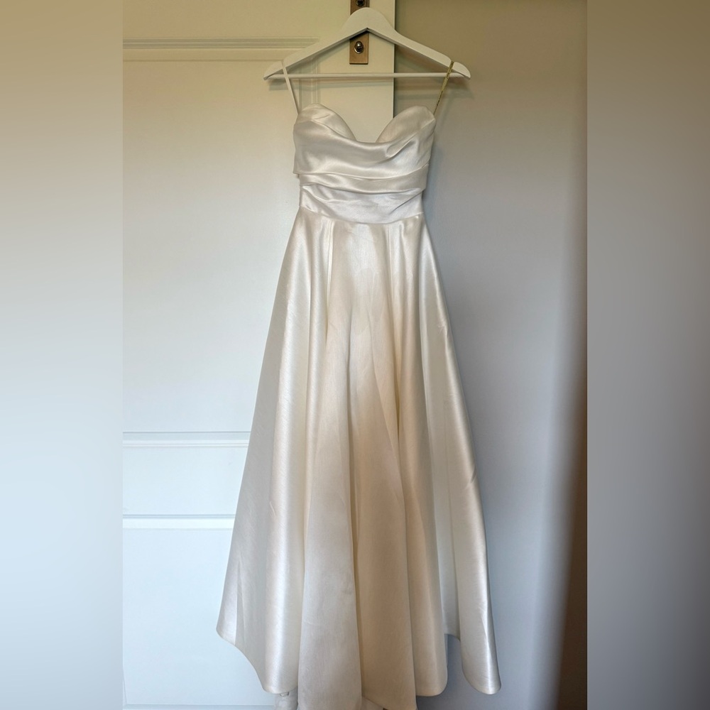 Jenny Yoo Marisol Wedding Dress - Size 2 - Picture 4 of 16